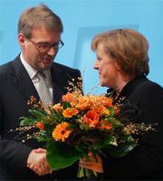[Merkel+and+Pofalla.jpg]