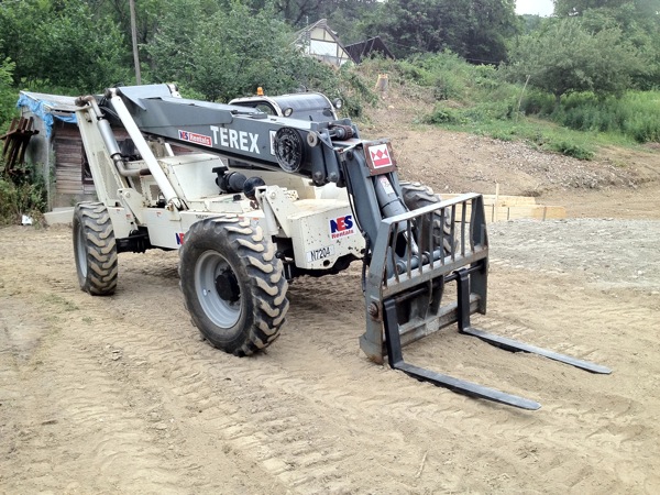 10-forklift-600x450.jpg